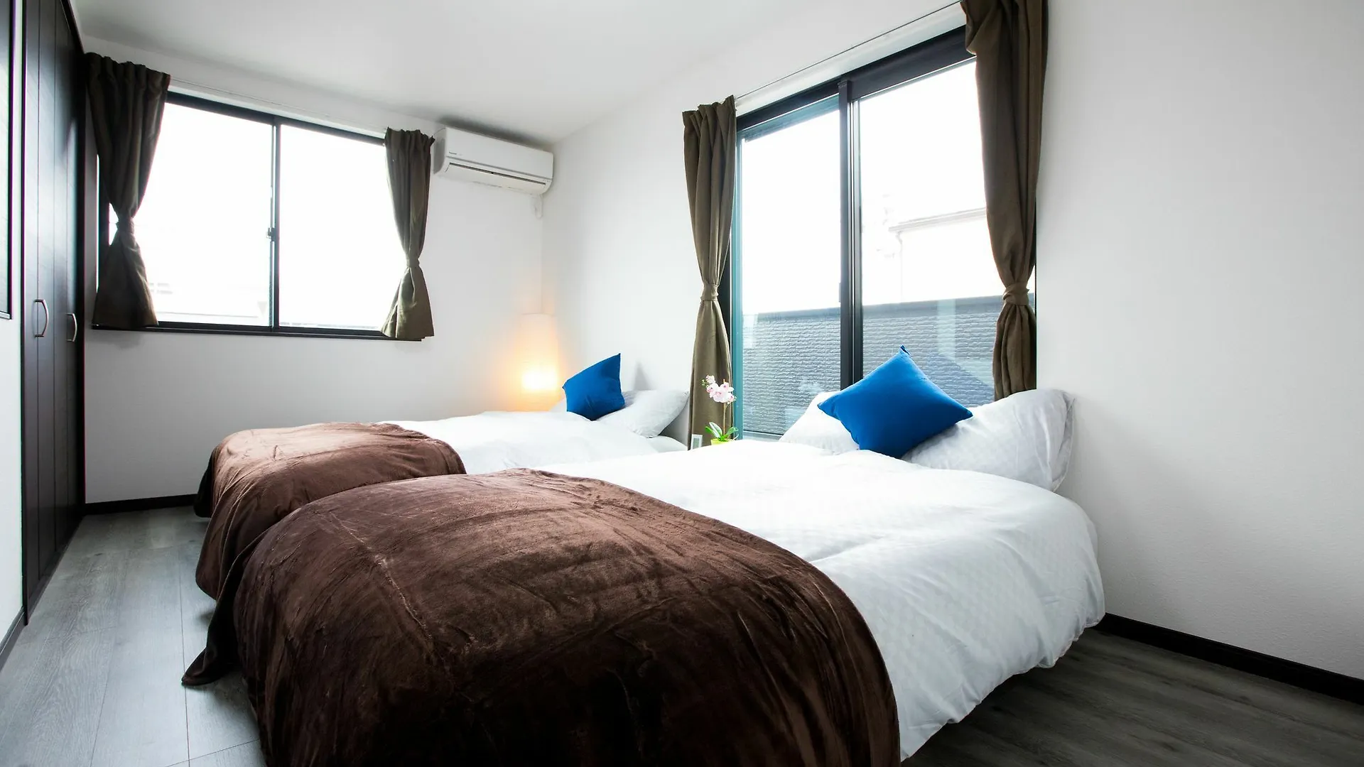 Tsuruhashi House Villa Osaka 0*,  Japan